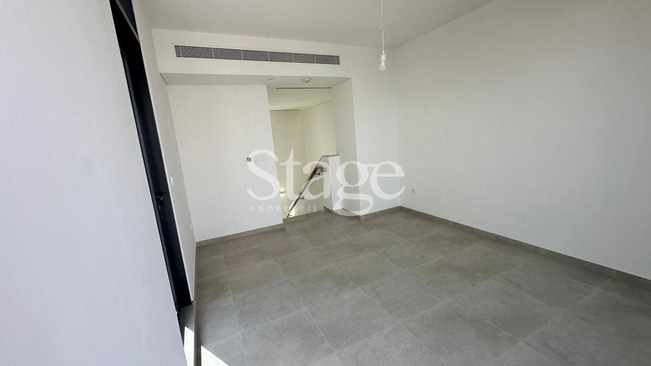 فيلا توأم من ٣ غرف نوم للإيجار في Mudon، Dubai VI9583L