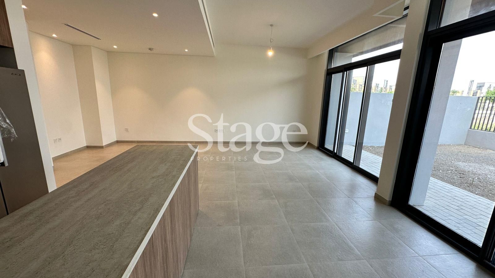 فيلا توأم من ٣ غرف نوم للإيجار في Mudon، Dubai VI9583L
