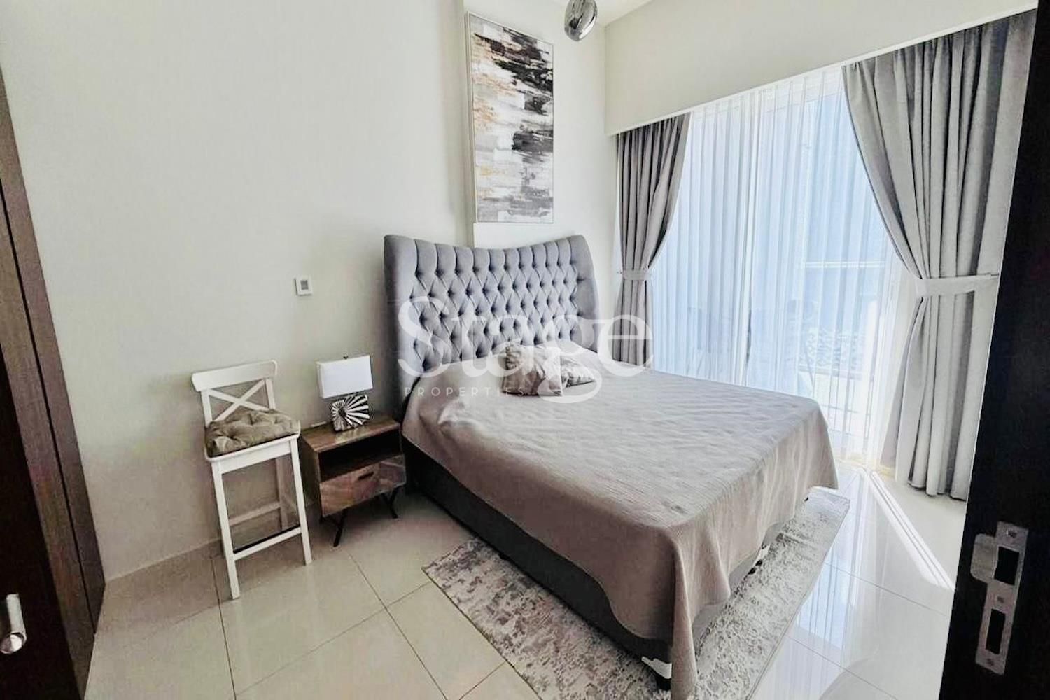2 bedrooms apartment for Rent in Business Bay, Dubai AP9638L
