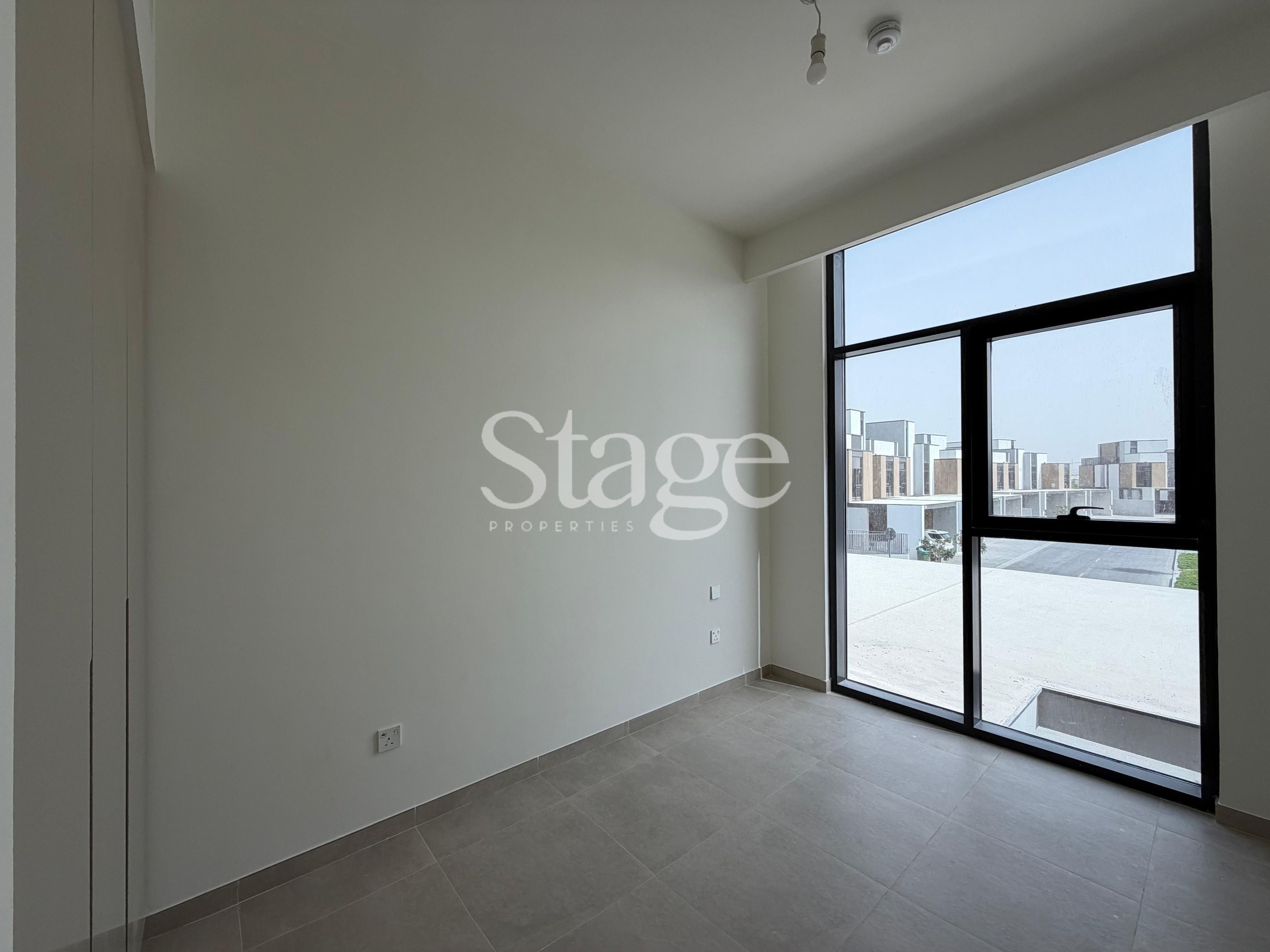 3 bedrooms Townhouse for Rent in Mudon, Dubai TH8538L