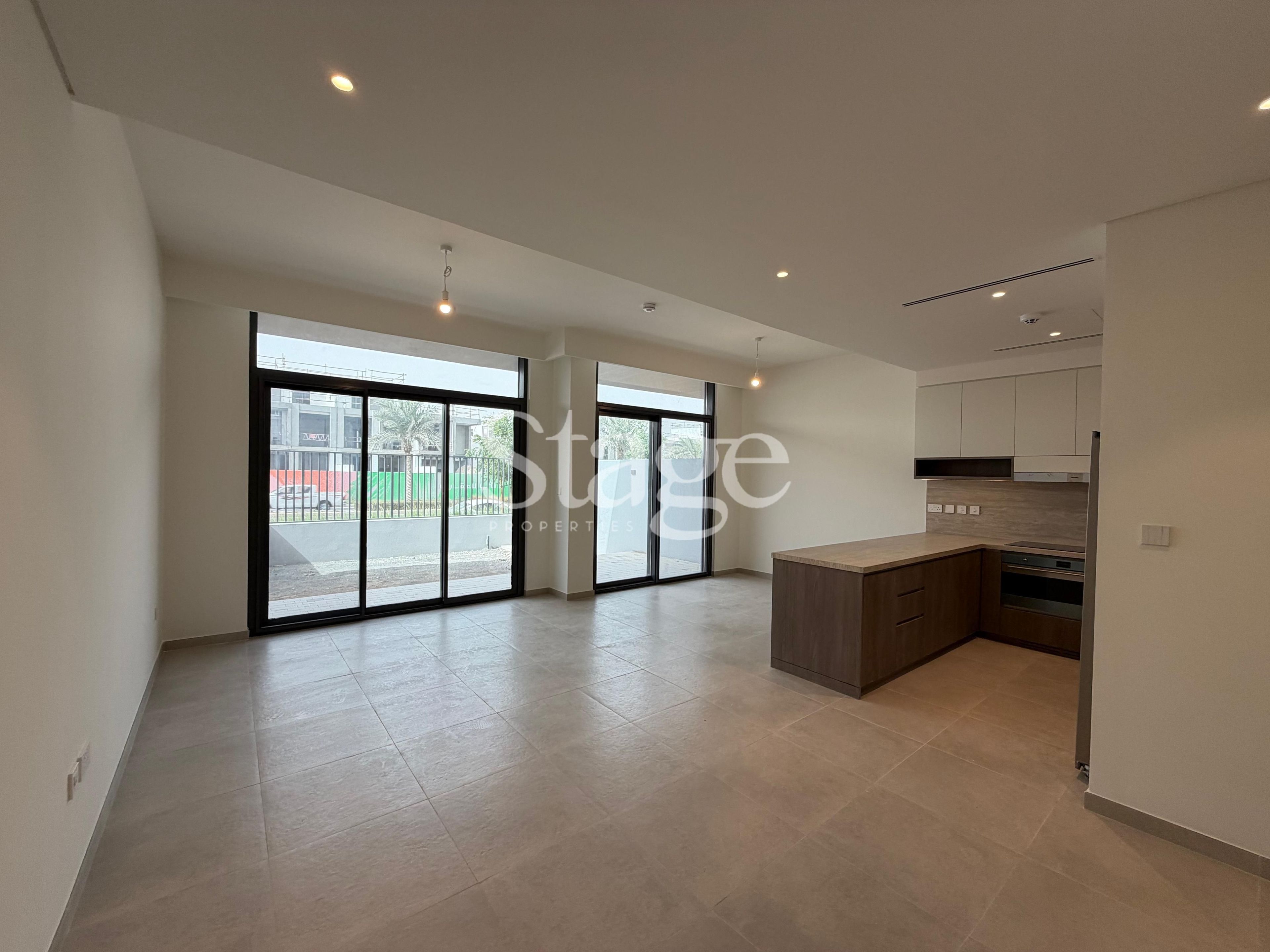 3 bedrooms Townhouse for Rent in Mudon, Dubai TH8538L