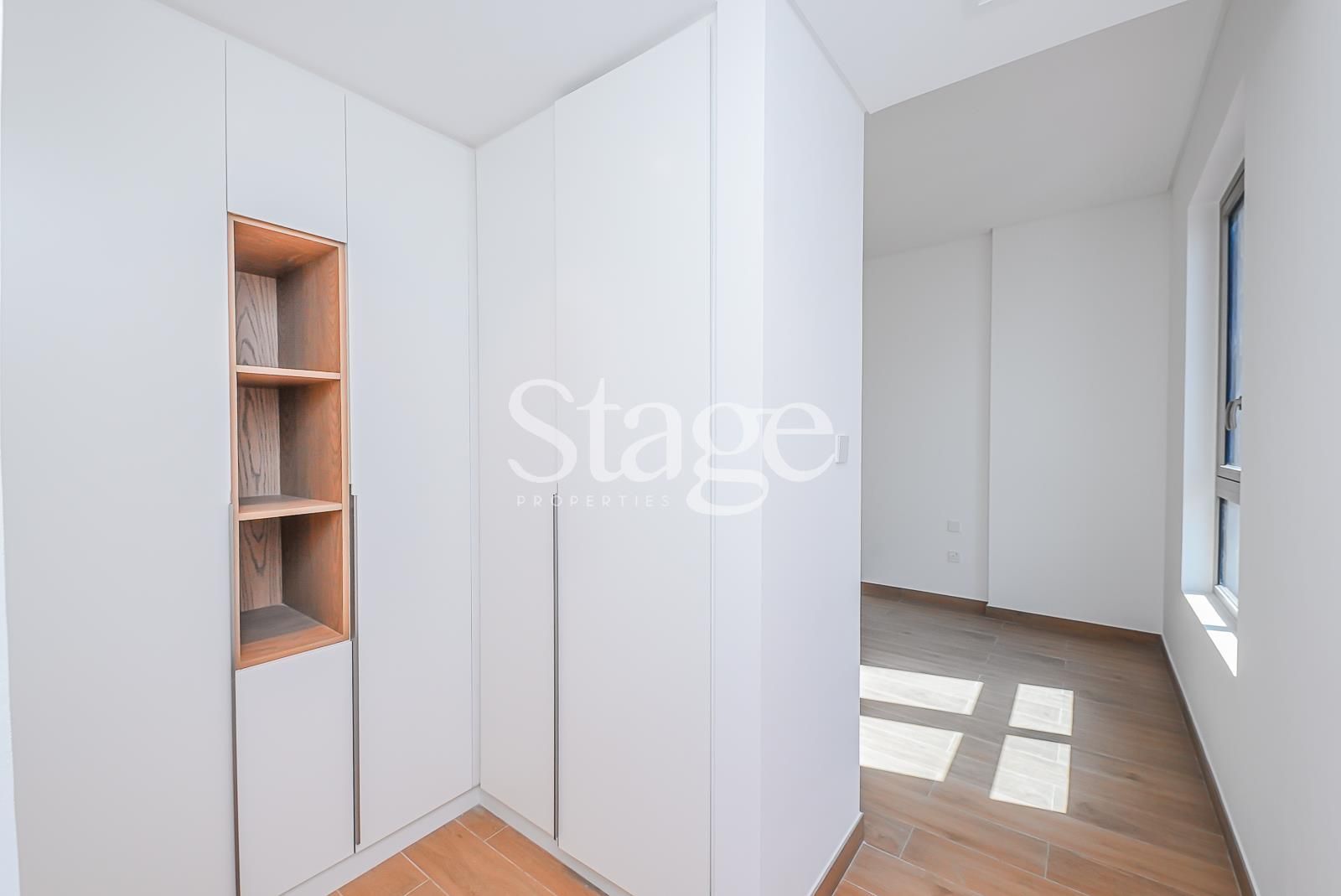 6 bedrooms Duplex for Sale in La Mer, Dubai DX9160S