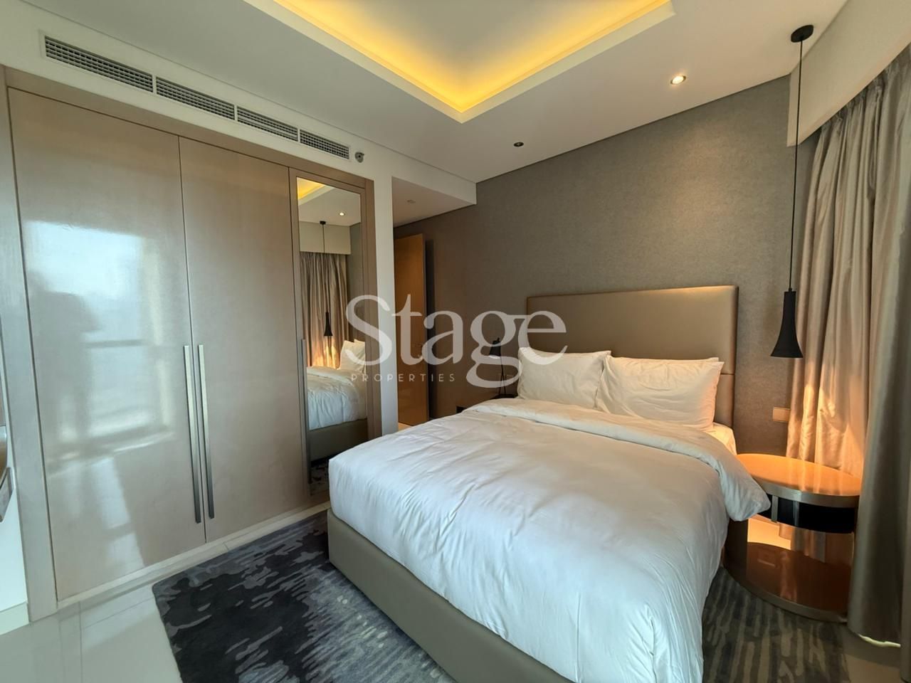 3 bedrooms apartment for Sale in Business Bay, Dubai AP8446S