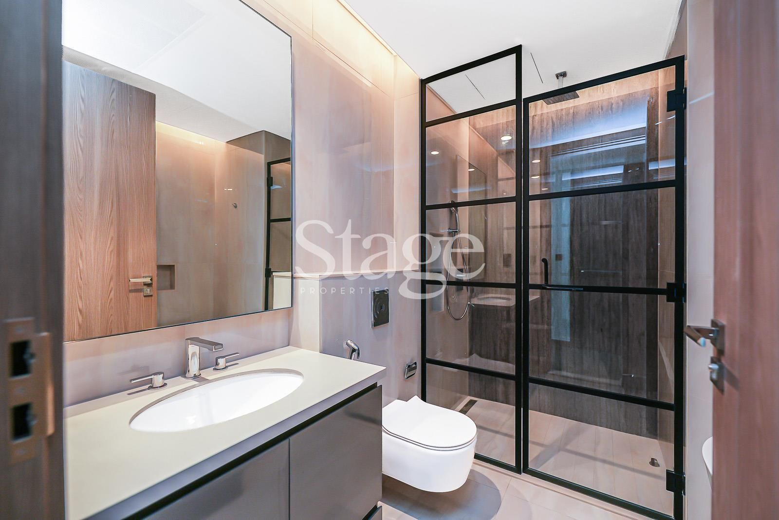 شقة من ٣ غرف نوم للبيع في Business Bay، Dubai AP8267S