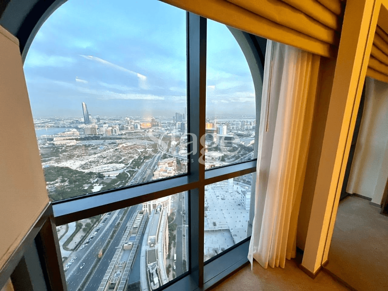Studio for Sale in Dubai Healthcare City, Dubai AP8032S