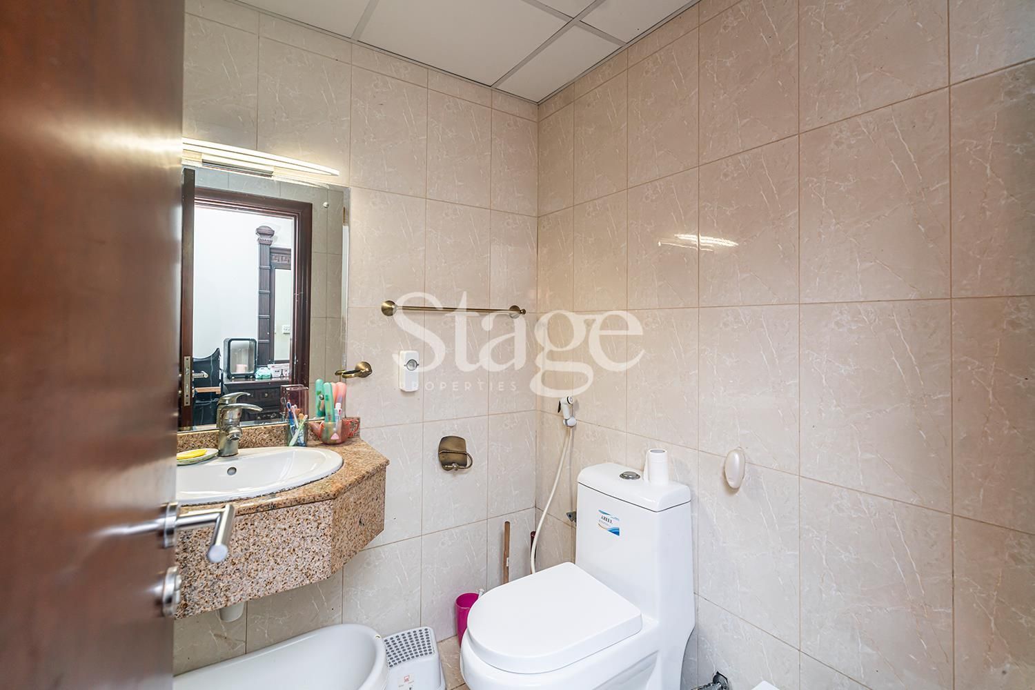 1 bedroom apartment for Rent in Jumeirah Lake Towers, Dubai AP8735L