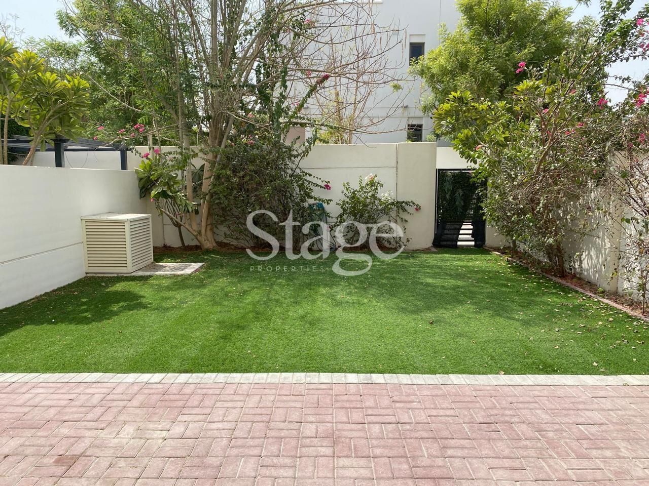 3 bedrooms Townhouse for Rent in Town Square, Dubai TH10021L