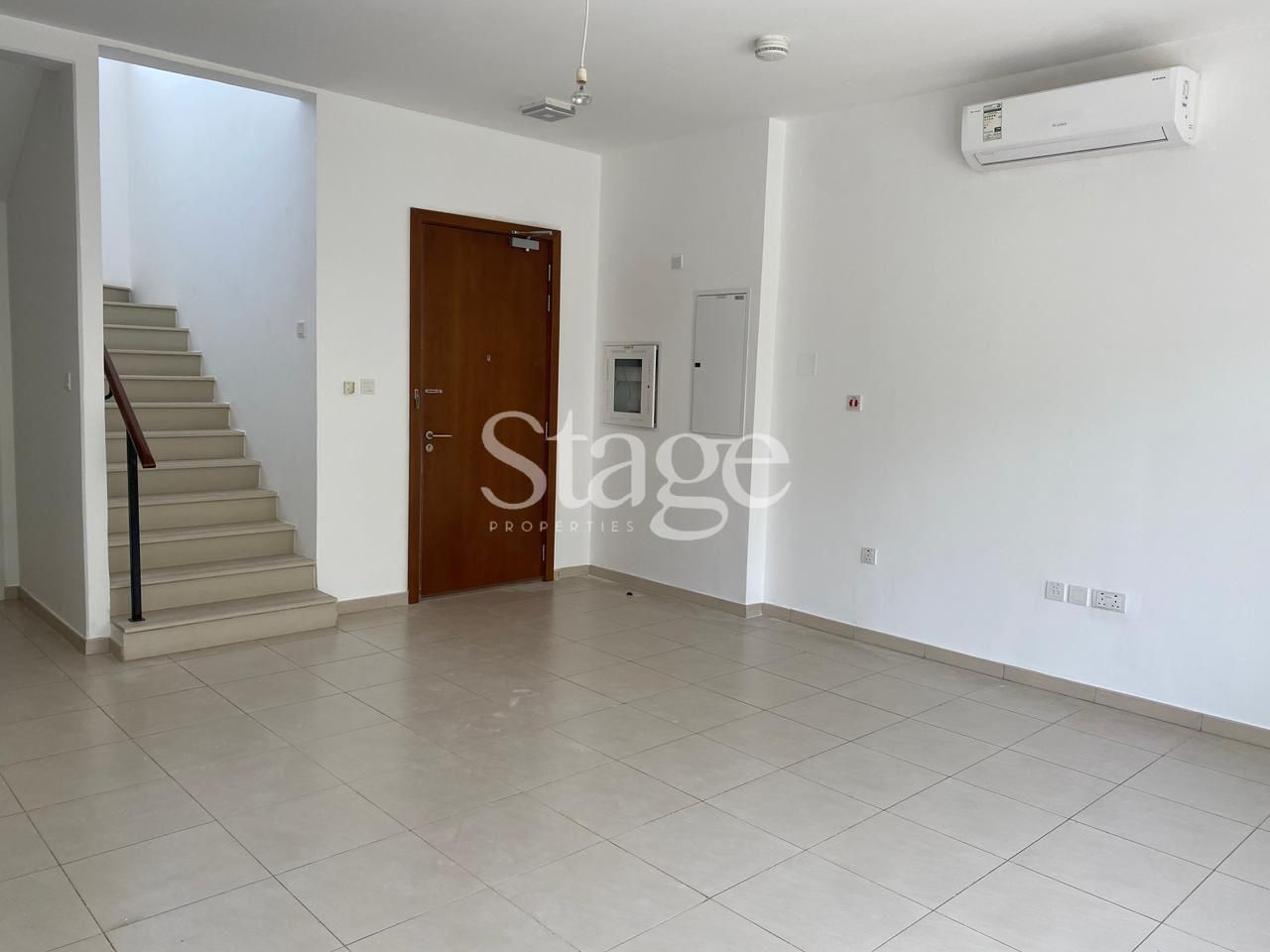 3 bedrooms Townhouse for Rent in Town Square, Dubai TH10021L
