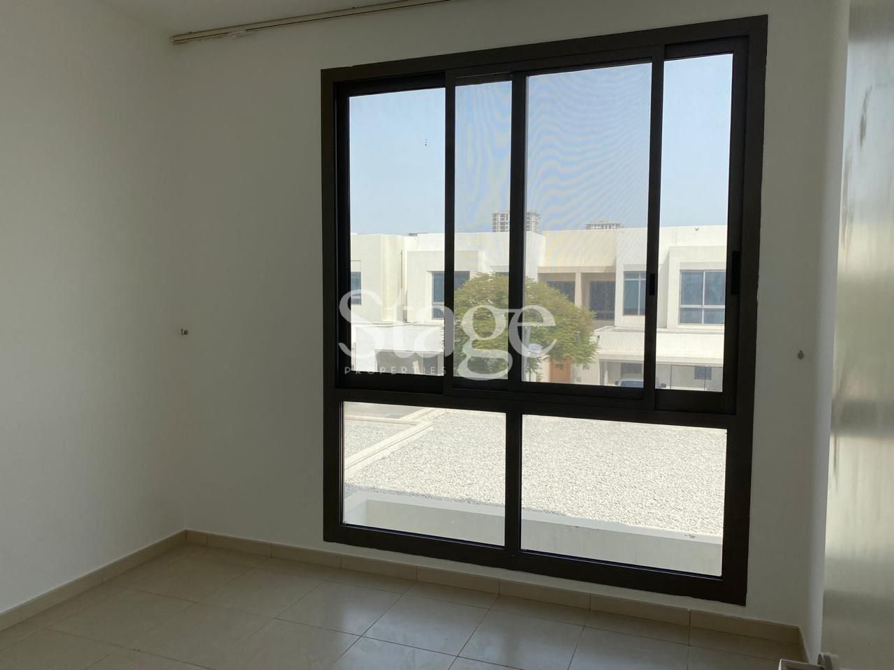 3 bedrooms Townhouse for Rent in Town Square, Dubai TH10021L