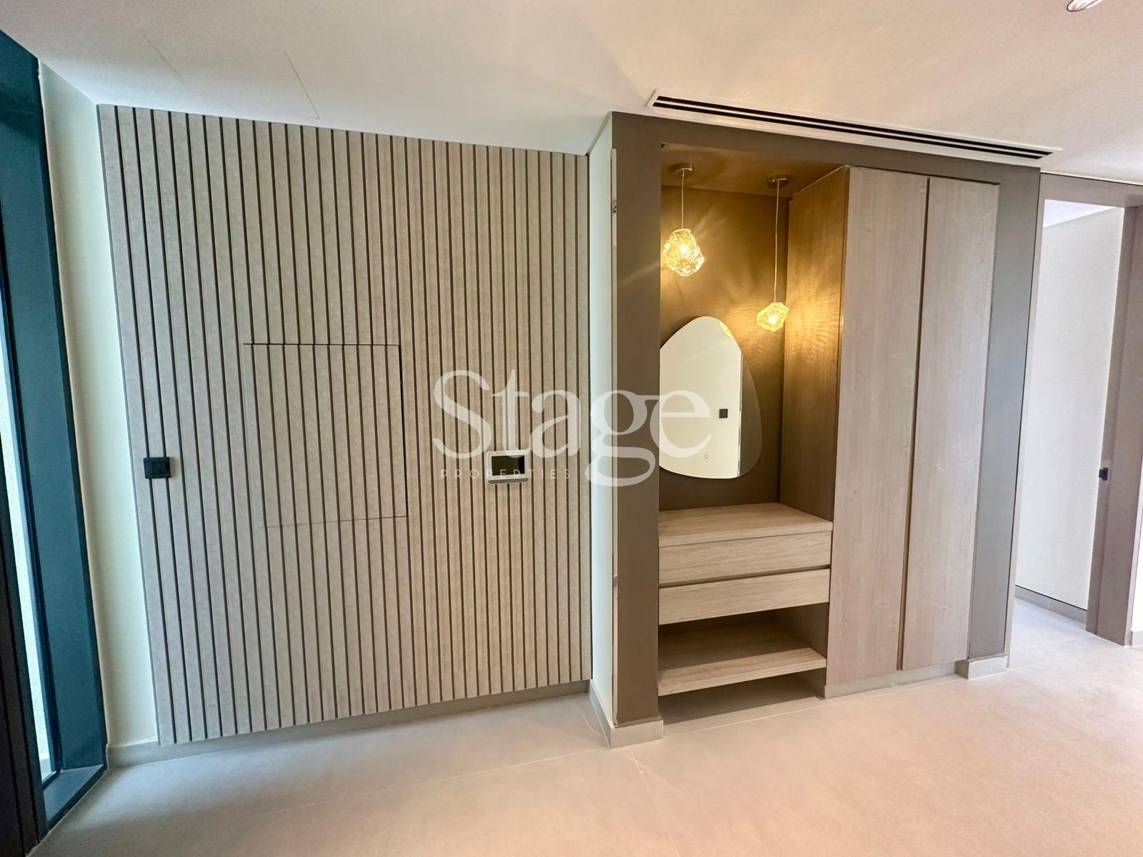 فيلا من ٤ غرف نوم للإيجار في Tilal Al Ghaf، Dubai VI7943L
