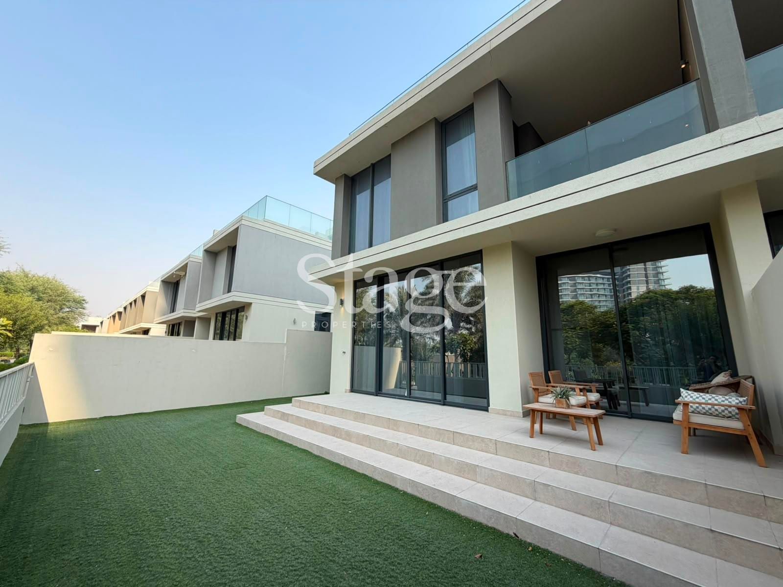 فيلا توأم من ٣ غرف نوم للإيجار في Dubai Hills Estate، Dubai VI9881L