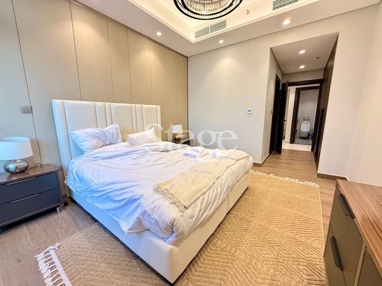 3 bedrooms apartment for Rent in Business Bay, Dubai AP8845L