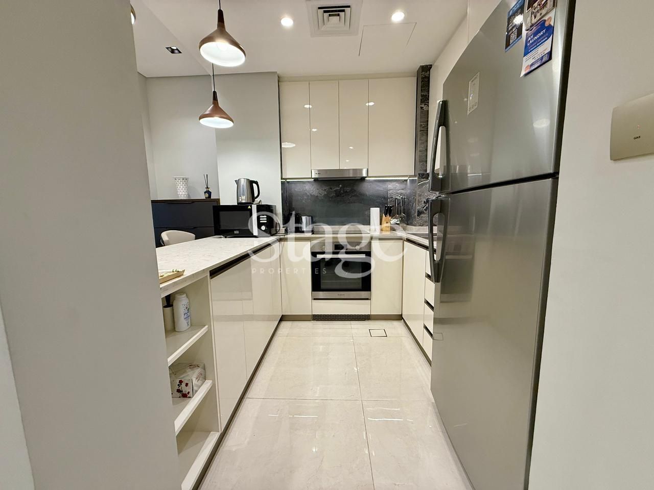 3 bedrooms apartment for Rent in Business Bay, Dubai AP8845L