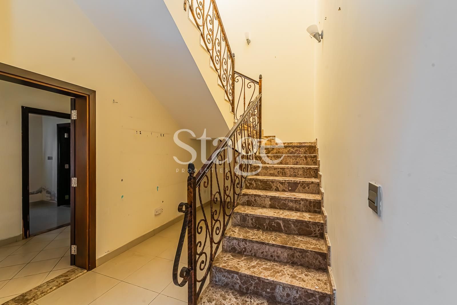 common من ٣ غرف نوم للإيجار في البرشا، Dubai VI8715L