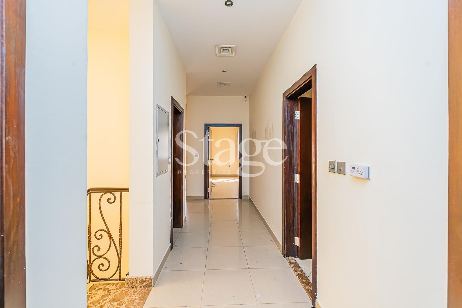 common من ٣ غرف نوم للإيجار في البرشا، Dubai VI8715L