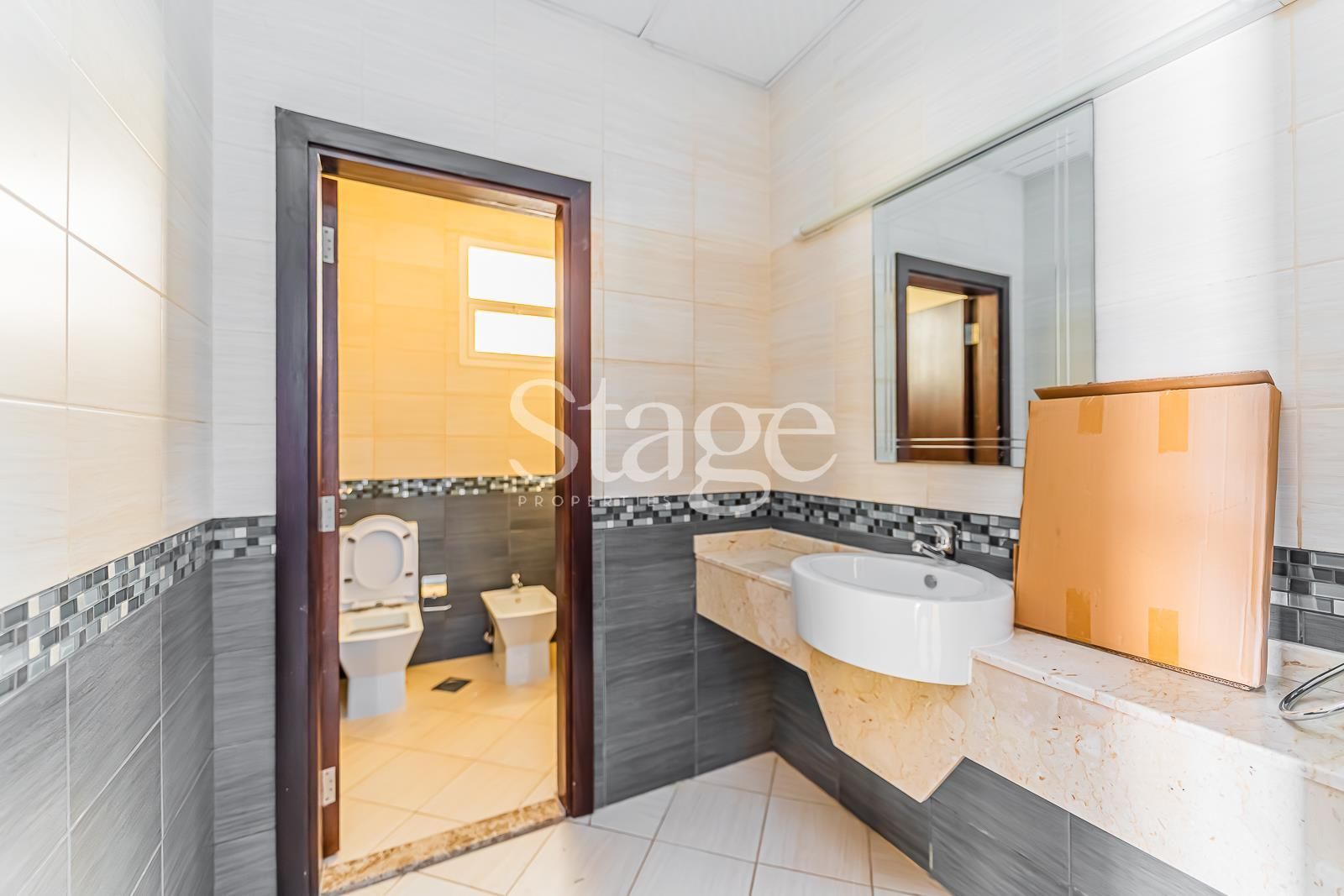 common من ٣ غرف نوم للإيجار في البرشا، Dubai VI8715L