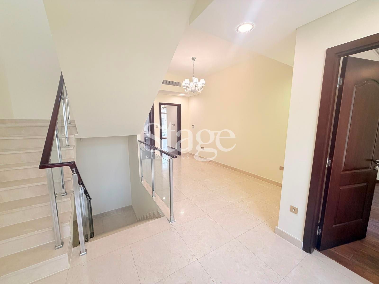 فيلا توأم من ٣ غرف نوم للإيجار في Meydan، Dubai VI10083L