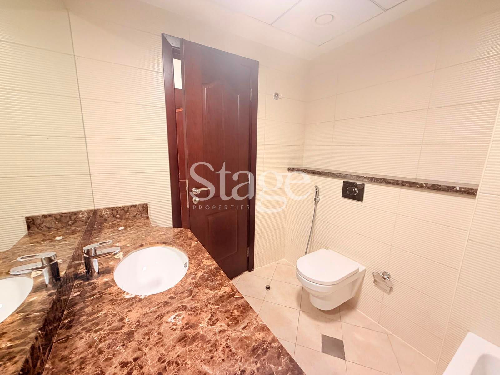 فيلا توأم من ٣ غرف نوم للإيجار في Meydan، Dubai VI10083L