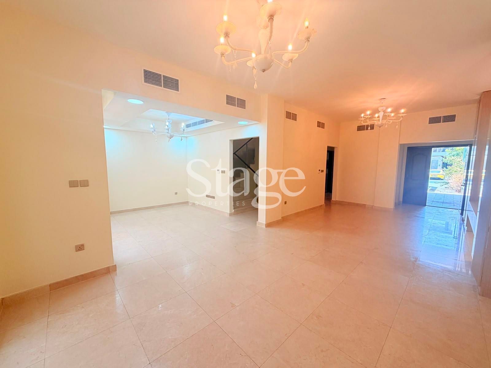 فيلا توأم من ٣ غرف نوم للإيجار في Meydan، Dubai VI10083L