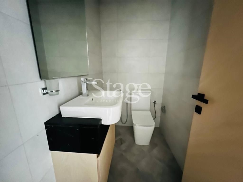 1 bedroom apartment for Rent in Al Jaddaf, Dubai AP10227L
