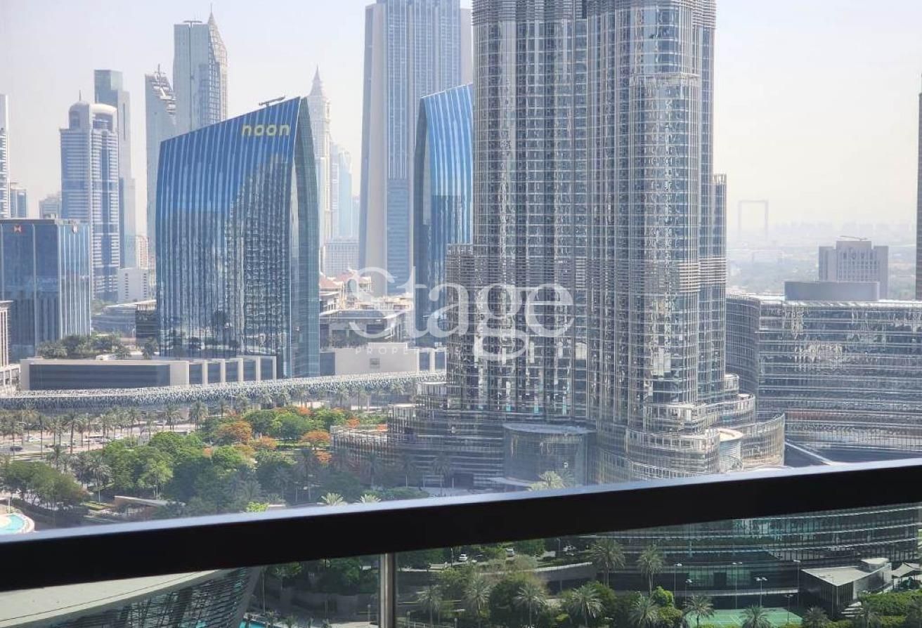 شقة من ٣ غرف نوم للبيع في Downtown Dubai، Dubai AP9876S