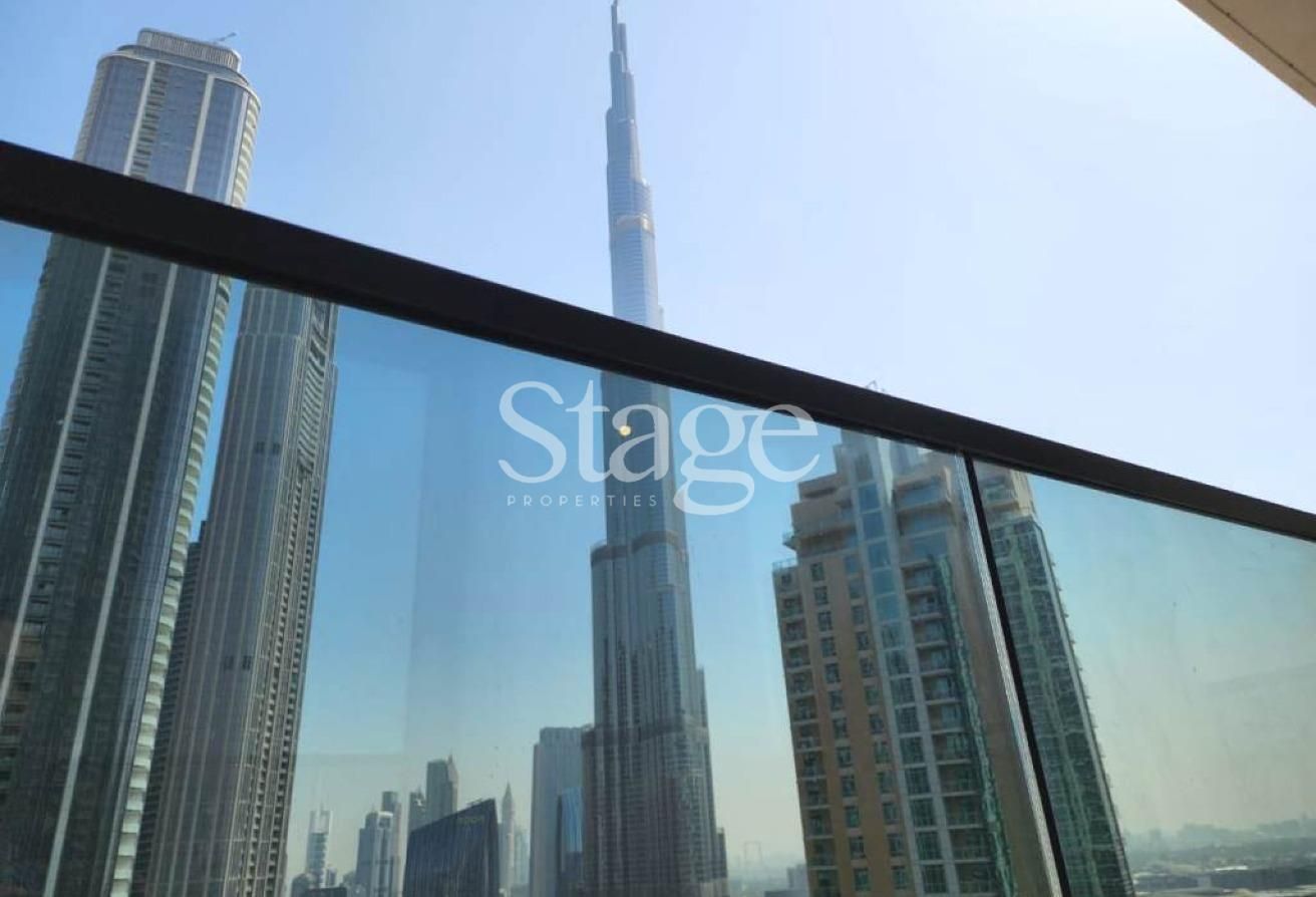 شقة من ٣ غرف نوم للبيع في Downtown Dubai، Dubai AP9876S