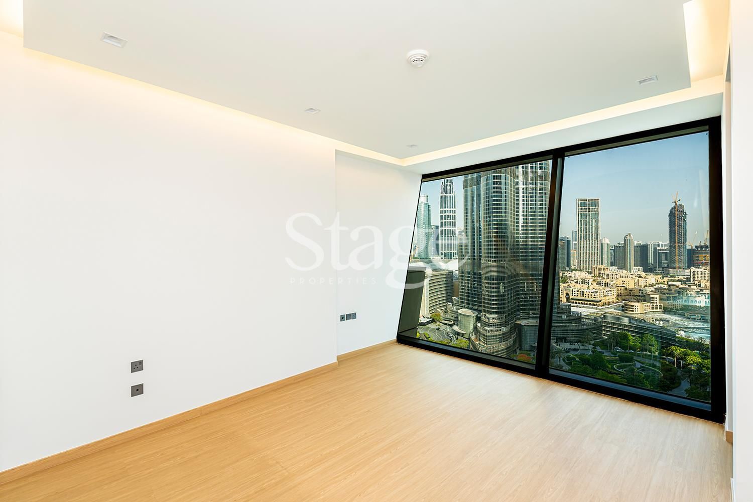 شقة من ٣ غرف نوم للإيجار في Downtown Dubai، Dubai AP7979L