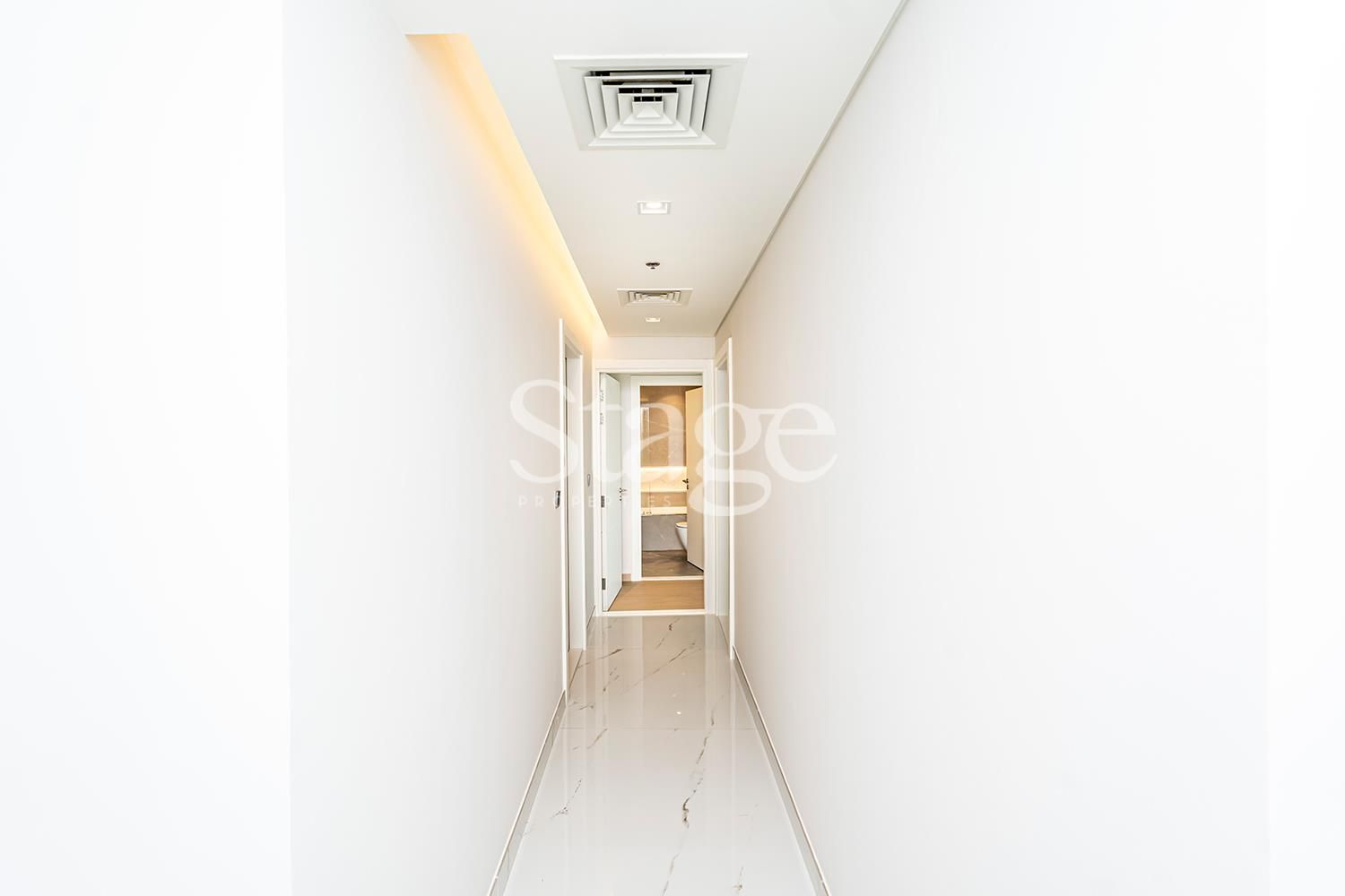 شقة من ٣ غرف نوم للإيجار في Downtown Dubai، Dubai AP7979L