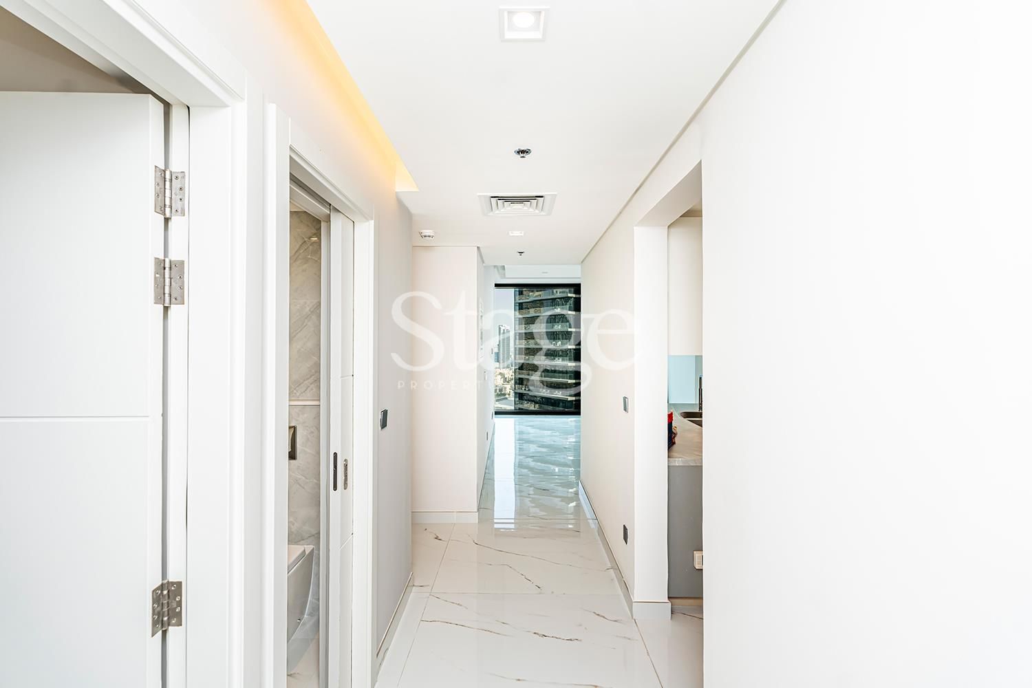 شقة من ٣ غرف نوم للإيجار في Downtown Dubai، Dubai AP7979L