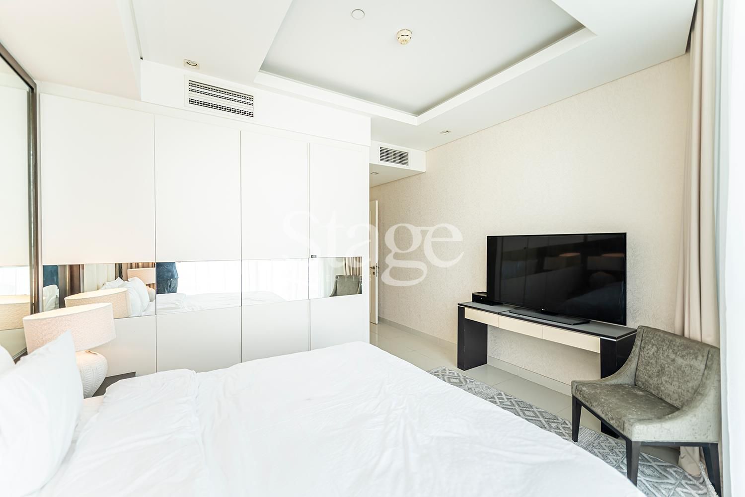 شقة من ٣ غرف نوم للبيع في Downtown Dubai، Dubai AP8434S