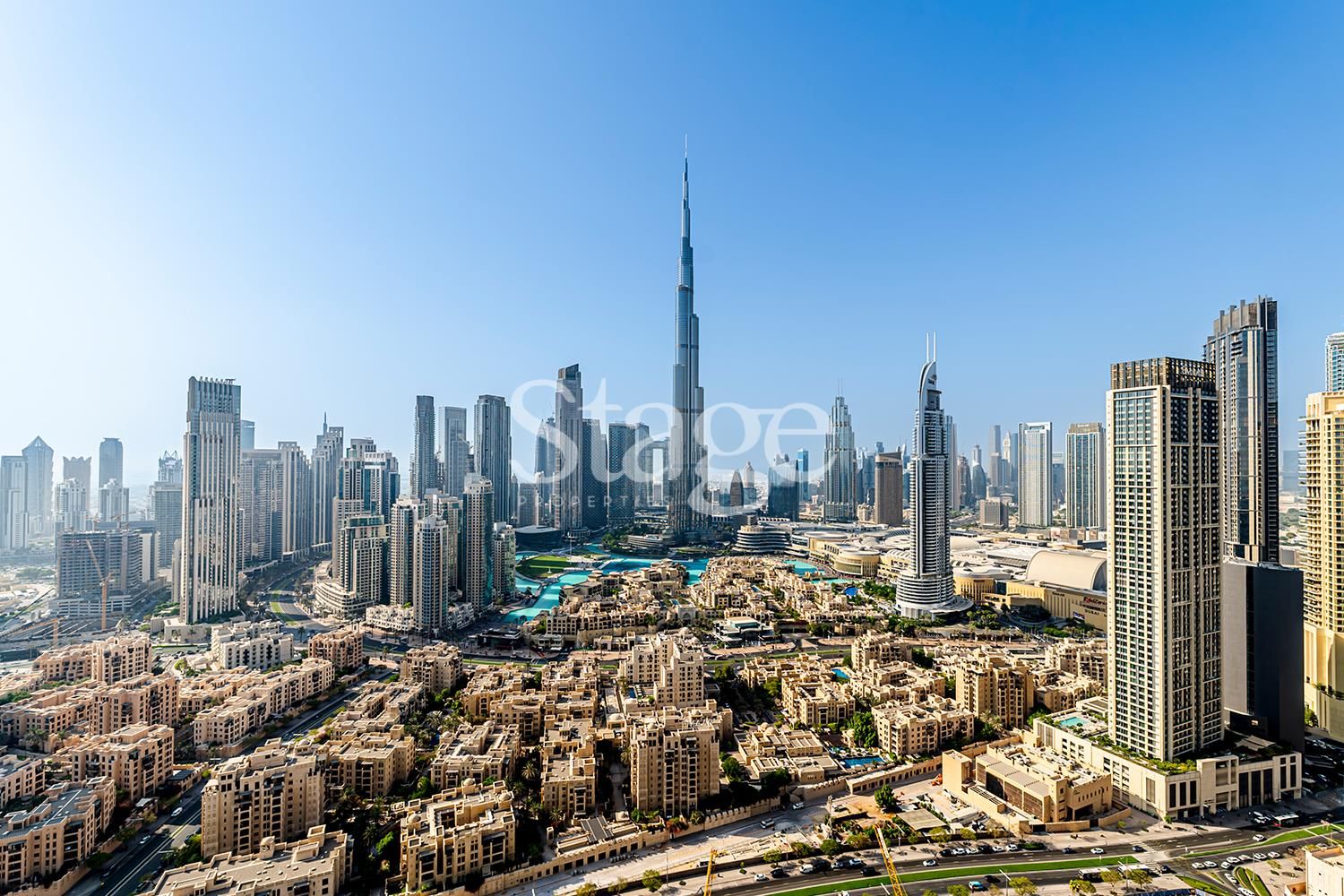 شقة من ٣ غرف نوم للبيع في Downtown Dubai، Dubai AP8434S