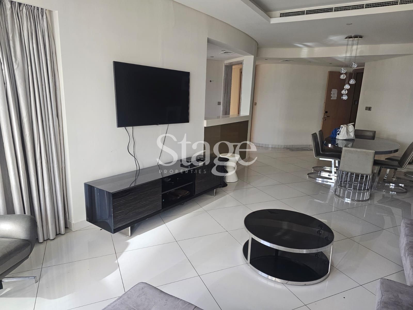 3 bedrooms apartment for Rent in Business Bay, Dubai AP9818L