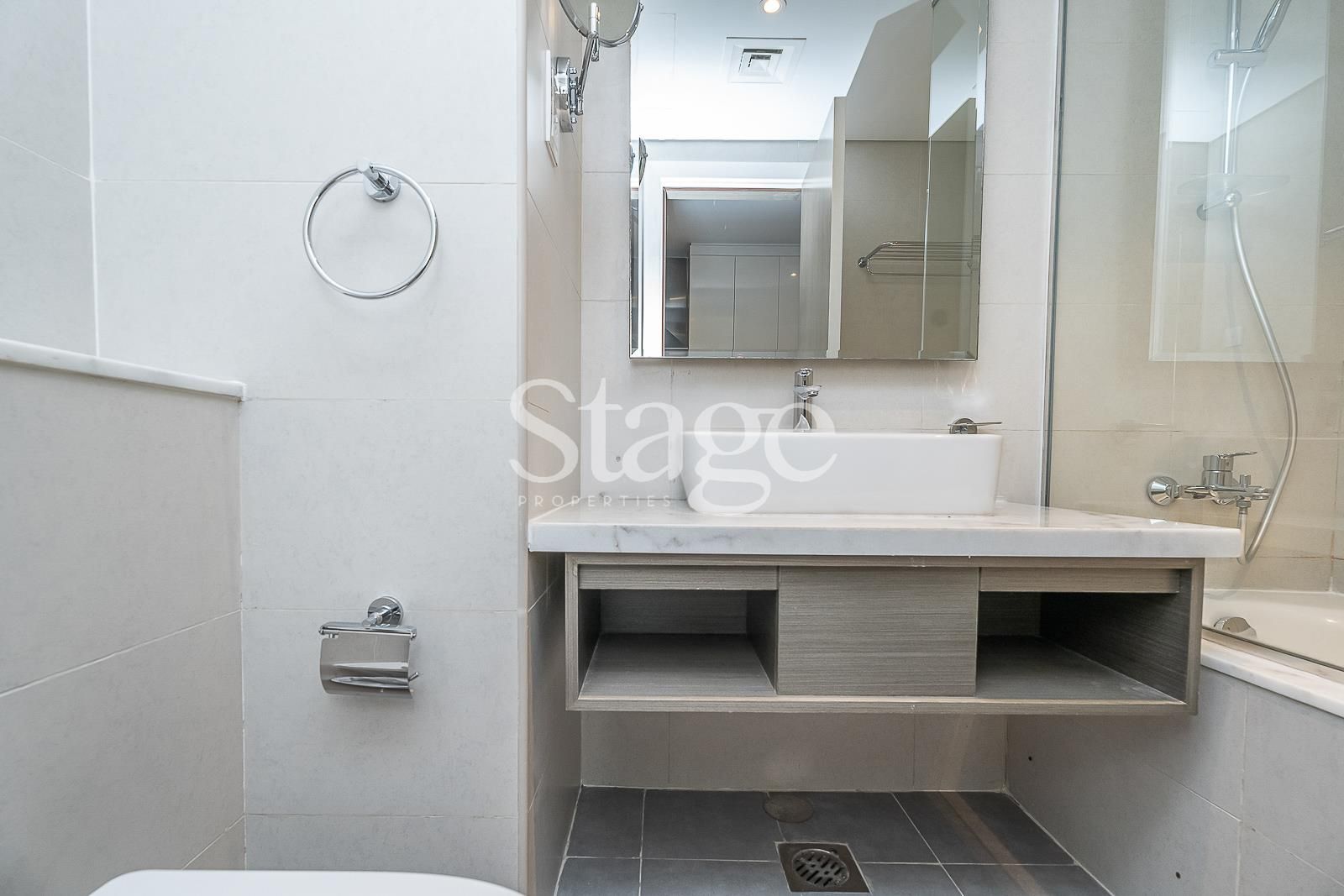 ستوديو للإيجار في Business Bay، Dubai AP8112L