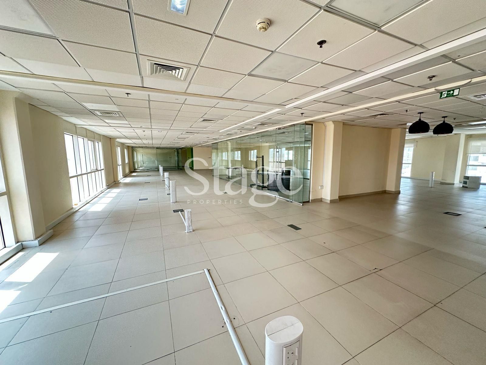 Office Space for Rent in Sharjah Industrial Area, Sharjah OF7933L
