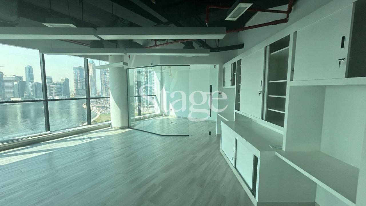 مساحة مكتبية للإيجار في Business Bay، Dubai OF7500L