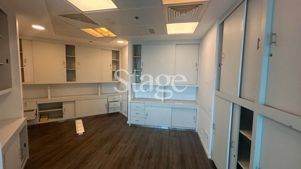 مساحة مكتبية للإيجار في Business Bay، Dubai OF7500L