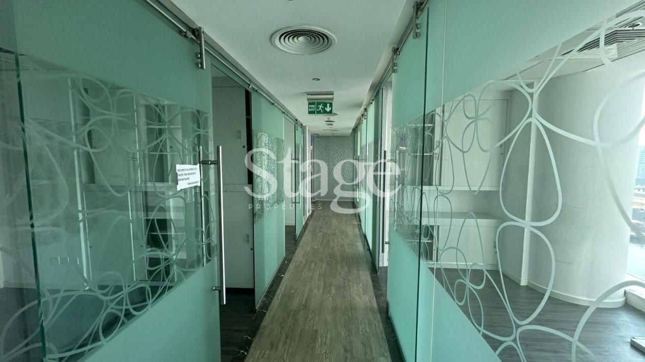 مساحة مكتبية للإيجار في Business Bay، Dubai OF7500L