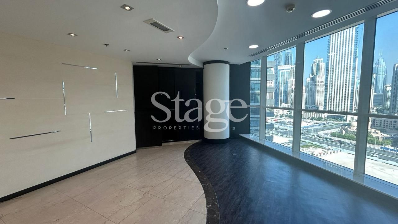 مساحة مكتبية للإيجار في Business Bay، Dubai OF7500L