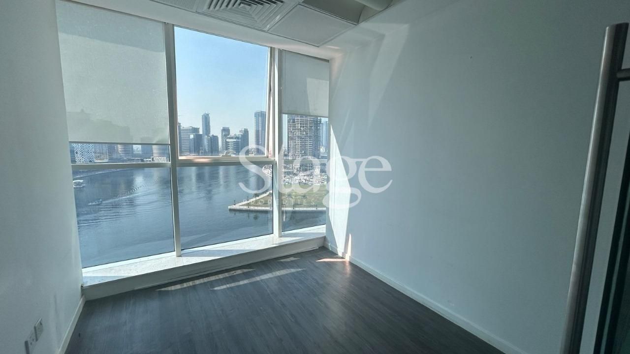 مساحة مكتبية للإيجار في Business Bay، Dubai OF7500L