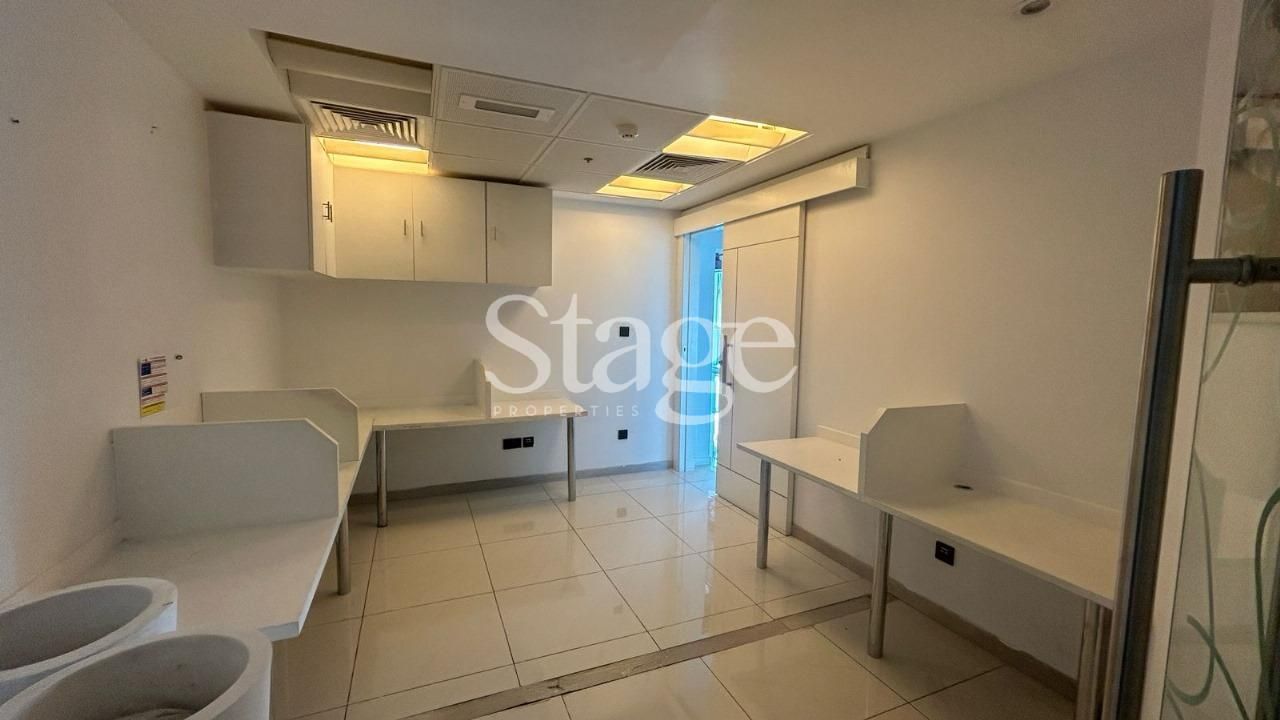مساحة مكتبية للإيجار في Business Bay، Dubai OF7500L