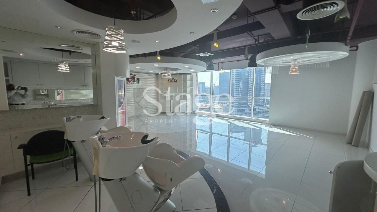 مساحة مكتبية للإيجار في Business Bay، Dubai OF7500L