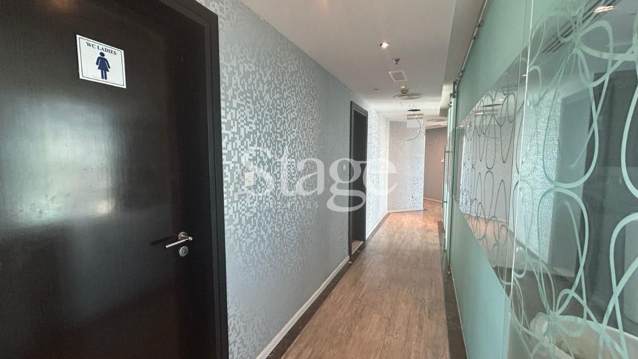 مساحة مكتبية للإيجار في Business Bay، Dubai OF7500L