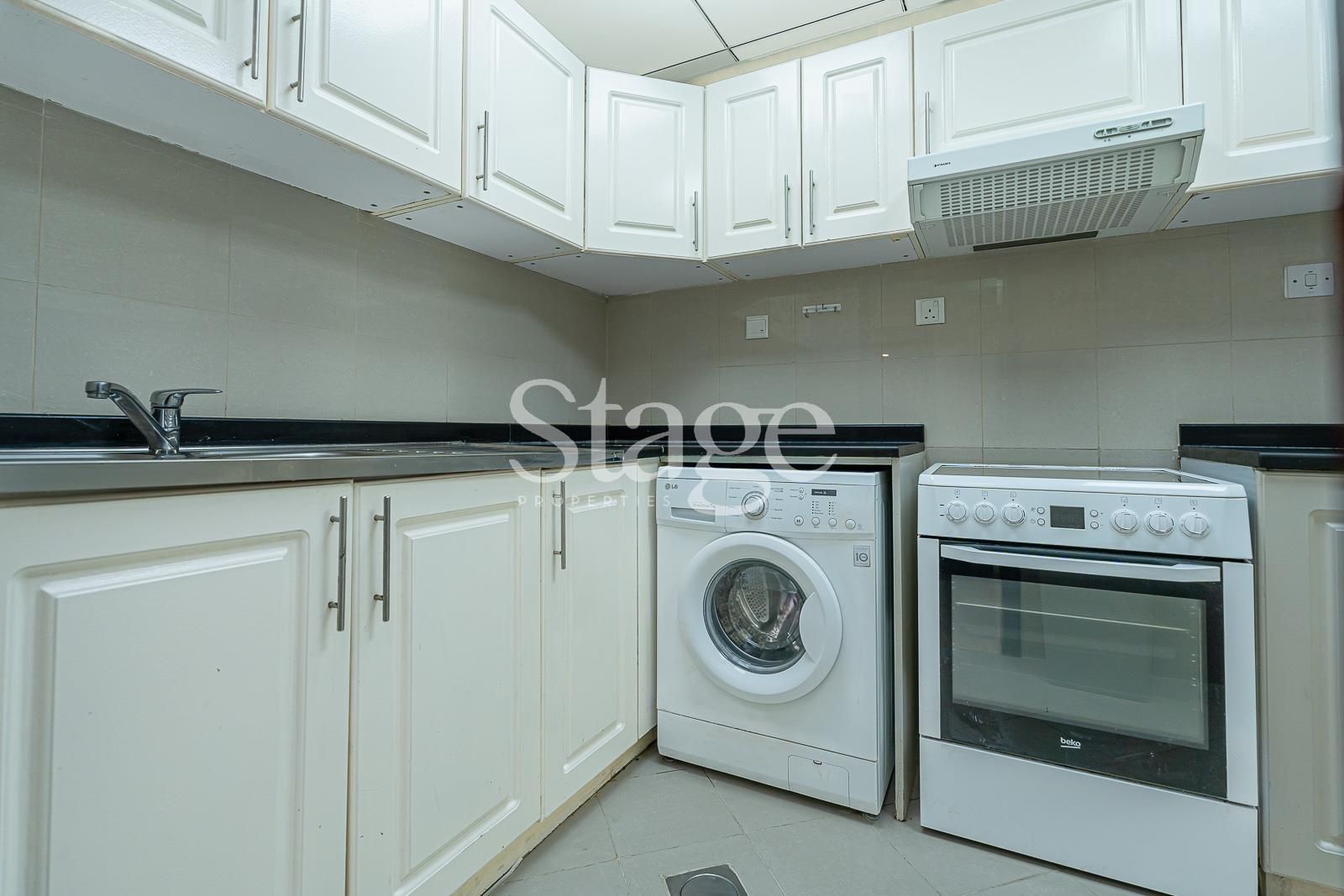 1 bedroom apartment for Sale in Jumeirah Lake Towers, Dubai AP7428S