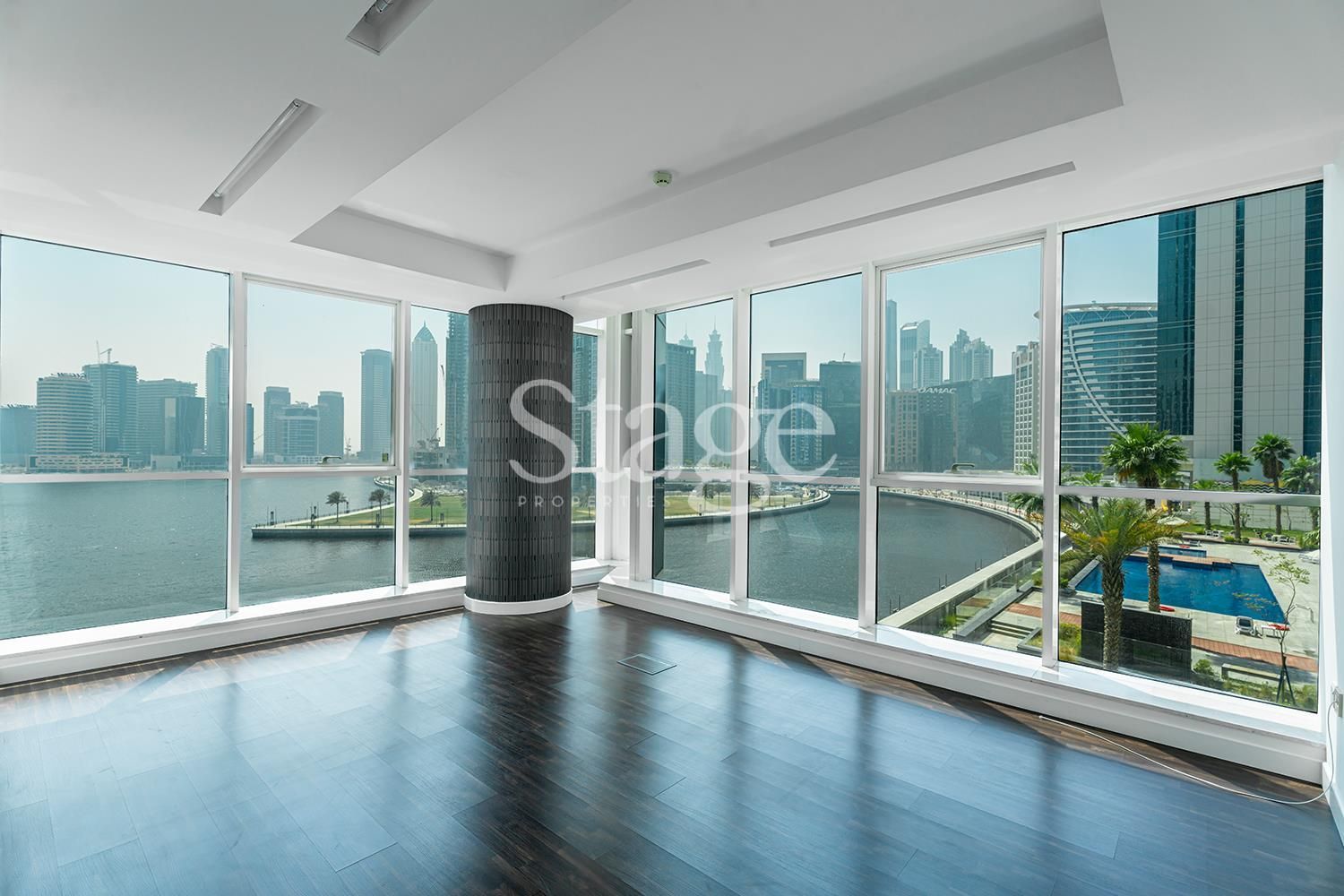 Full Lake View | Prime Location | Fitted Office