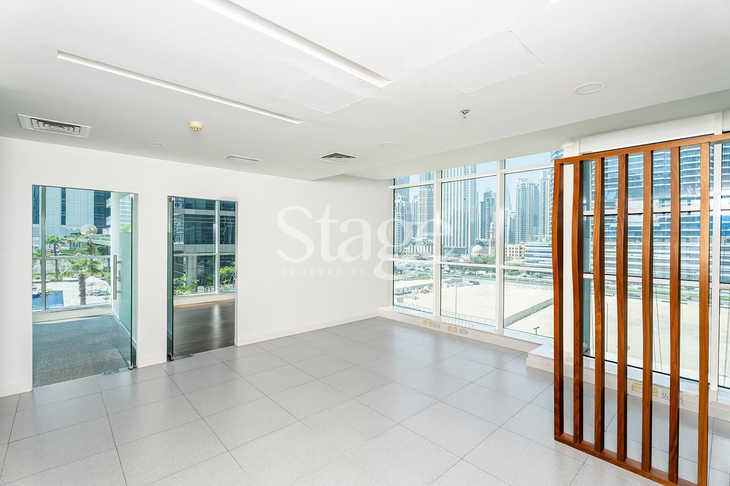 مساحة مكتبية للإيجار في Business Bay، Dubai OF7826L