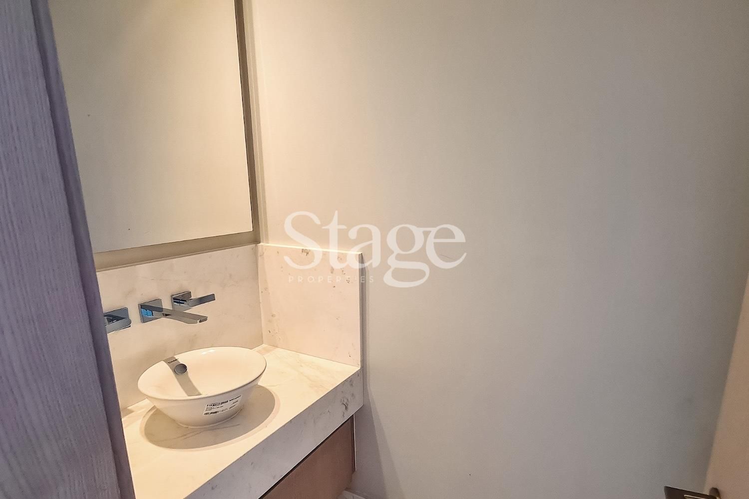 1 bedroom apartment for Rent in Palm Jumeirah, Dubai AP9096L