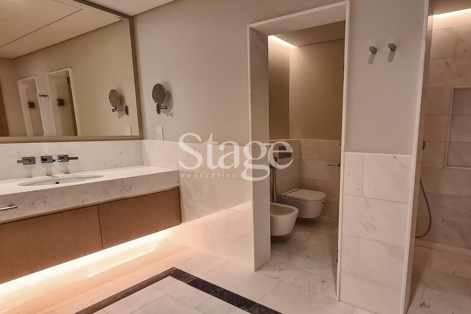 1 bedroom apartment for Rent in Palm Jumeirah, Dubai AP9096L