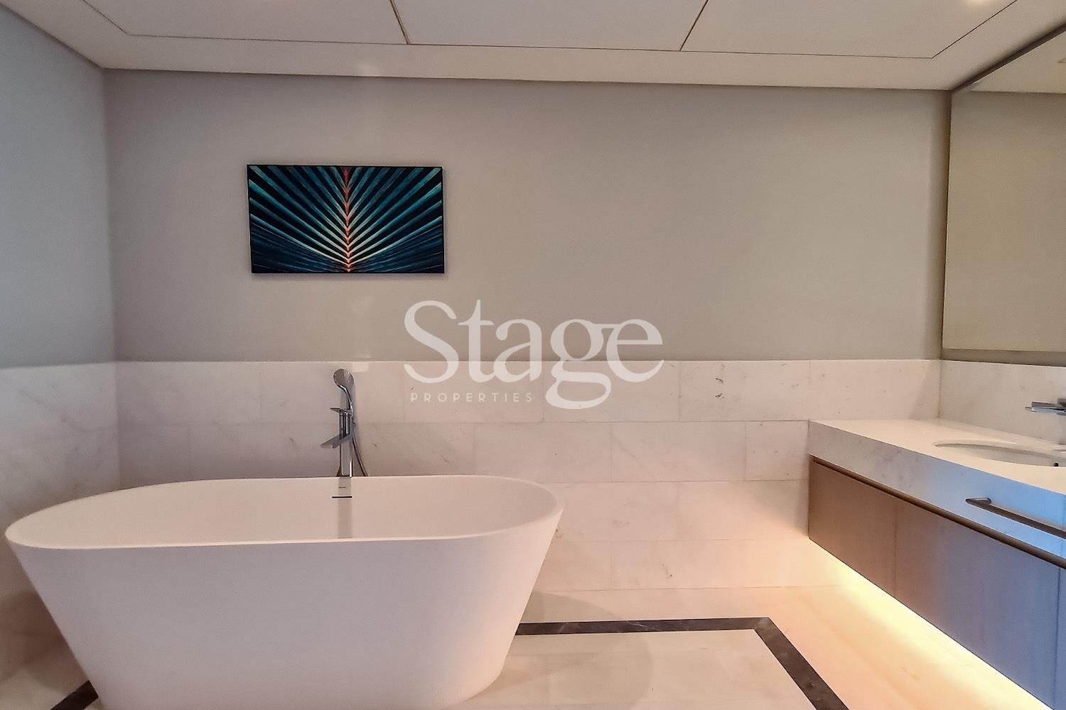 1 bedroom apartment for Rent in Palm Jumeirah, Dubai AP9096L