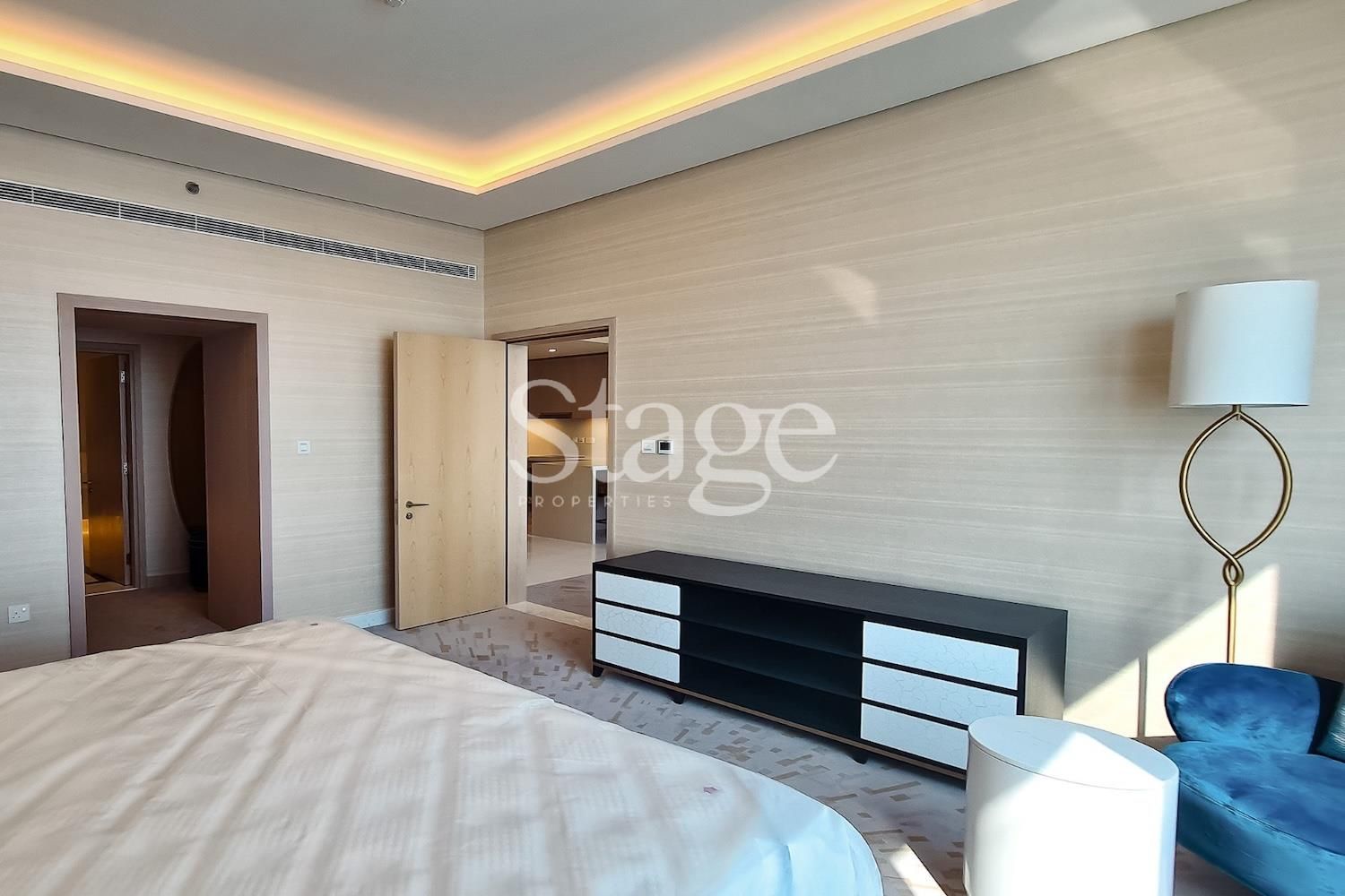 1 bedroom apartment for Rent in Palm Jumeirah, Dubai AP9096L