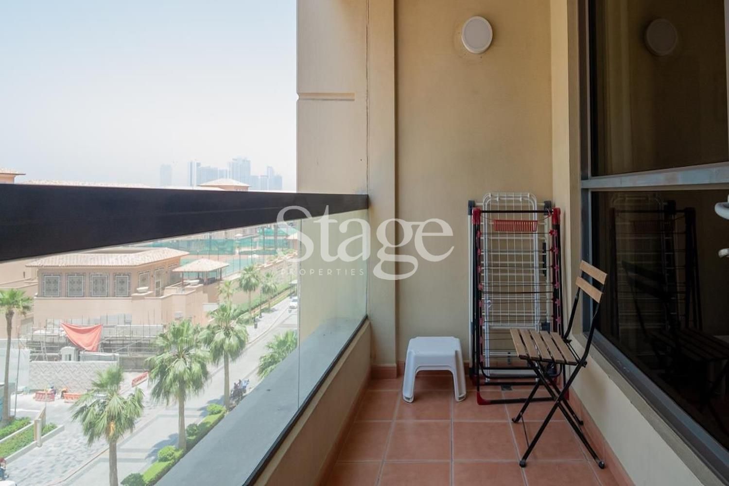 شقة من ٣ غرف نوم للإيجار في Jumeirah Beach Residence، Dubai AP9145L